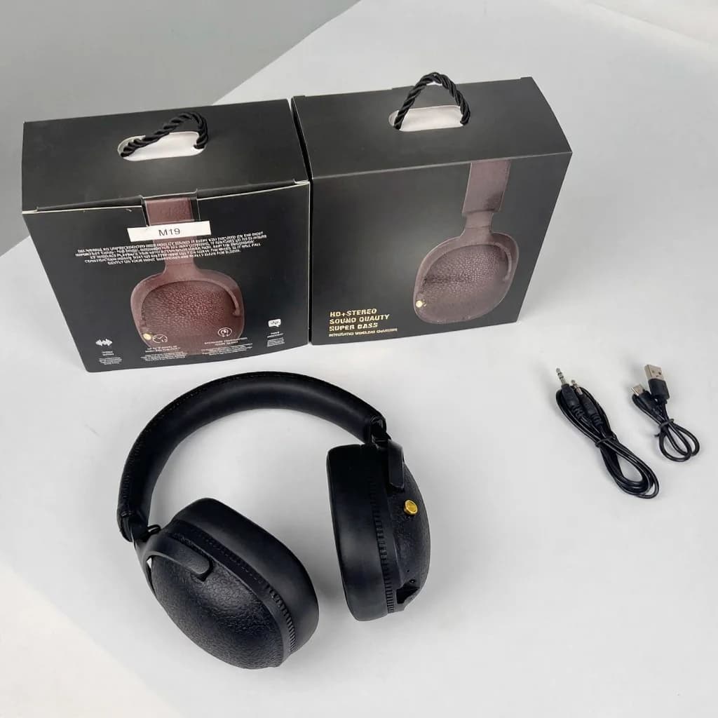 Fones de Ouvido Sem Fio Over-Ear Retrô com Carregamento Type-C e Slot para Cartão TF