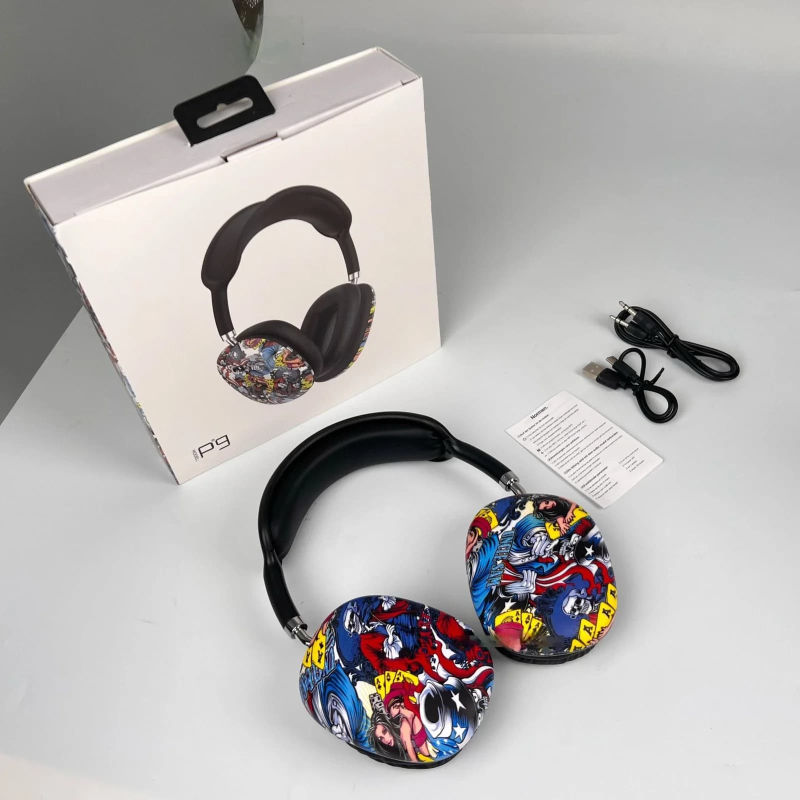 Fone de Ouvido Bluetooth Over-Ear Graffiti com Rádio FM e Slot para Cartão TF